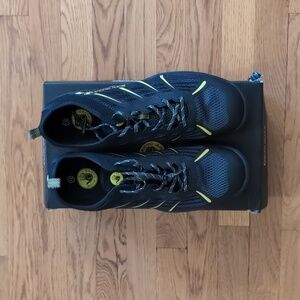 Brand New Size 12 Men's Body Glove Shoes